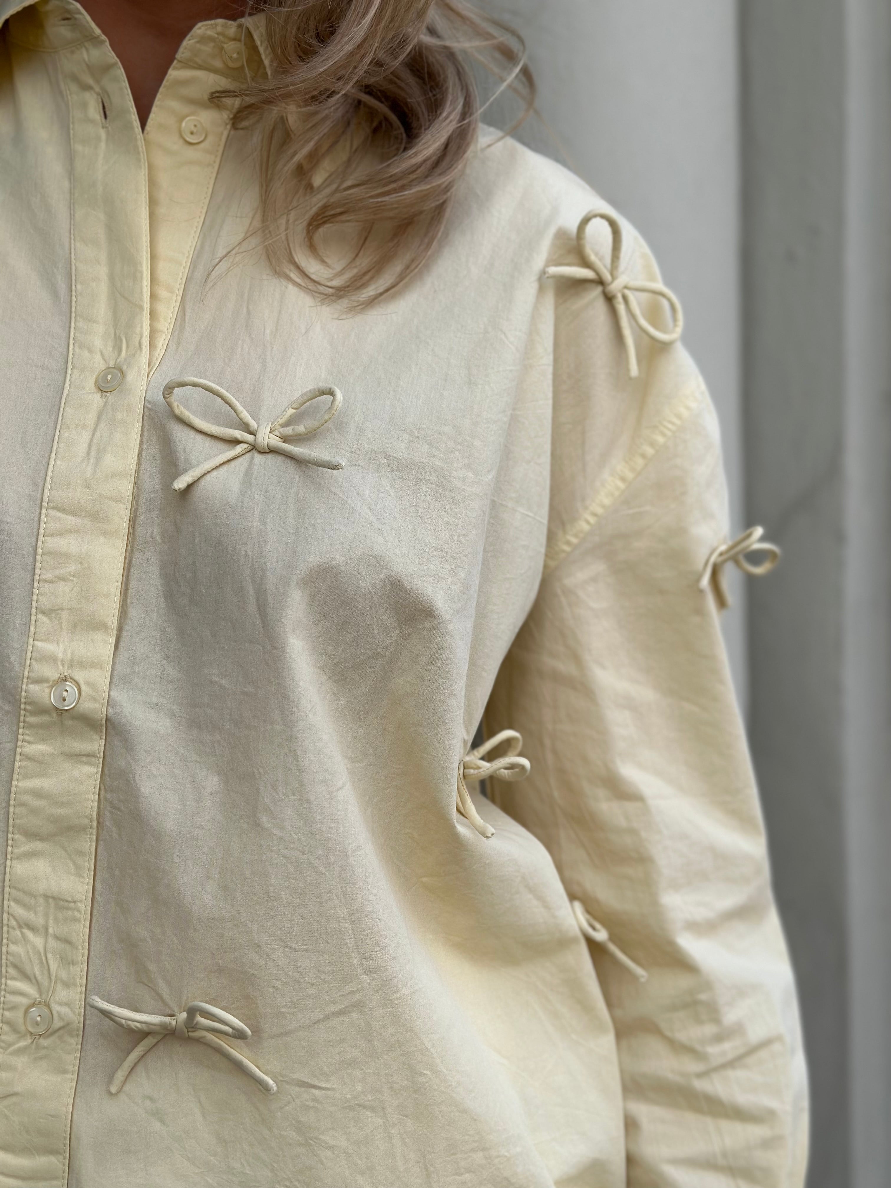 SOAKED - JOA BOW SHIRT 30408645 - YELLOW
