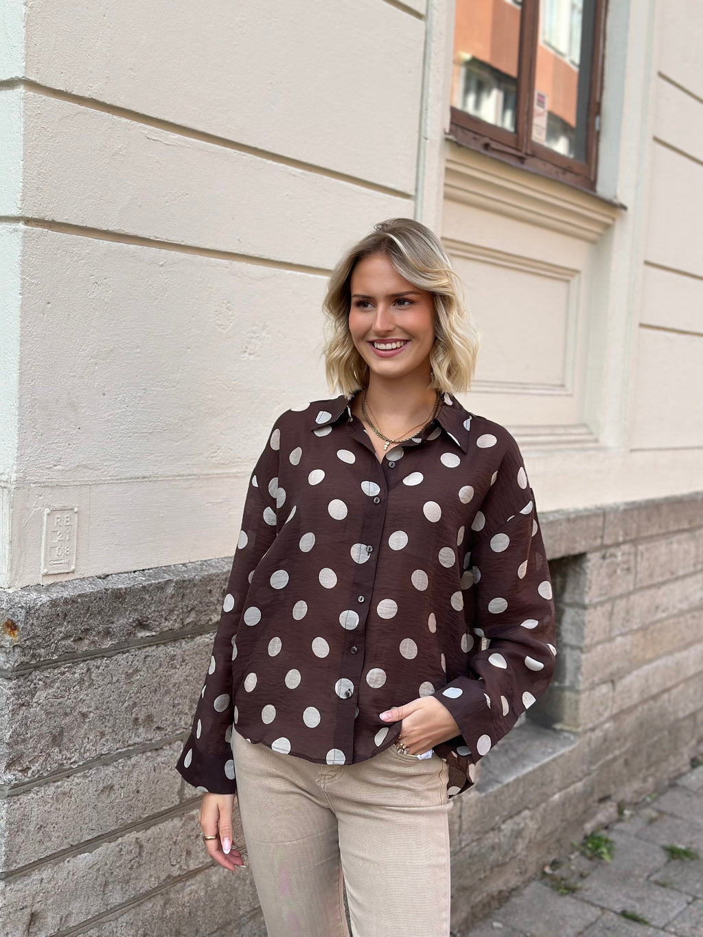 JDY - FAY L/S SHIRT - COFFEE BEAN/ CEMENT DOT
