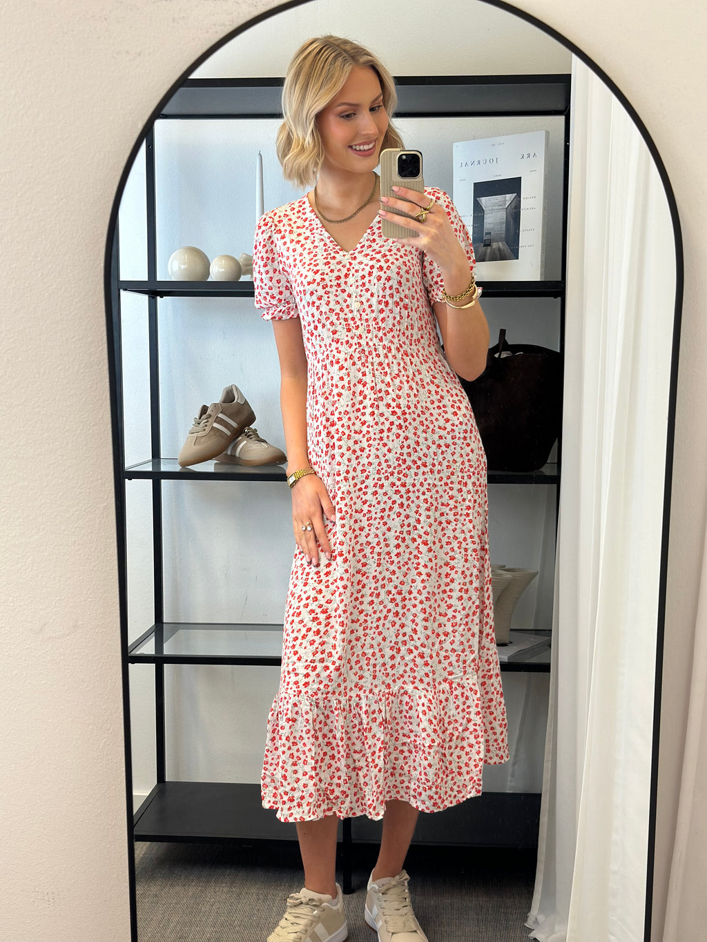 ONLY - CHINTI S/S LONG DRESS - CLOUD DANCER/ RED LUCY FLOWER