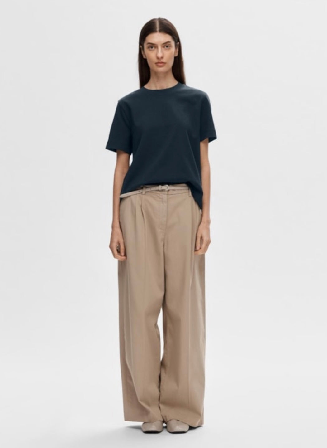 SELECTED FEMME - ESSENTIAL SS BOXY TEE - DARK SAPPHIRE