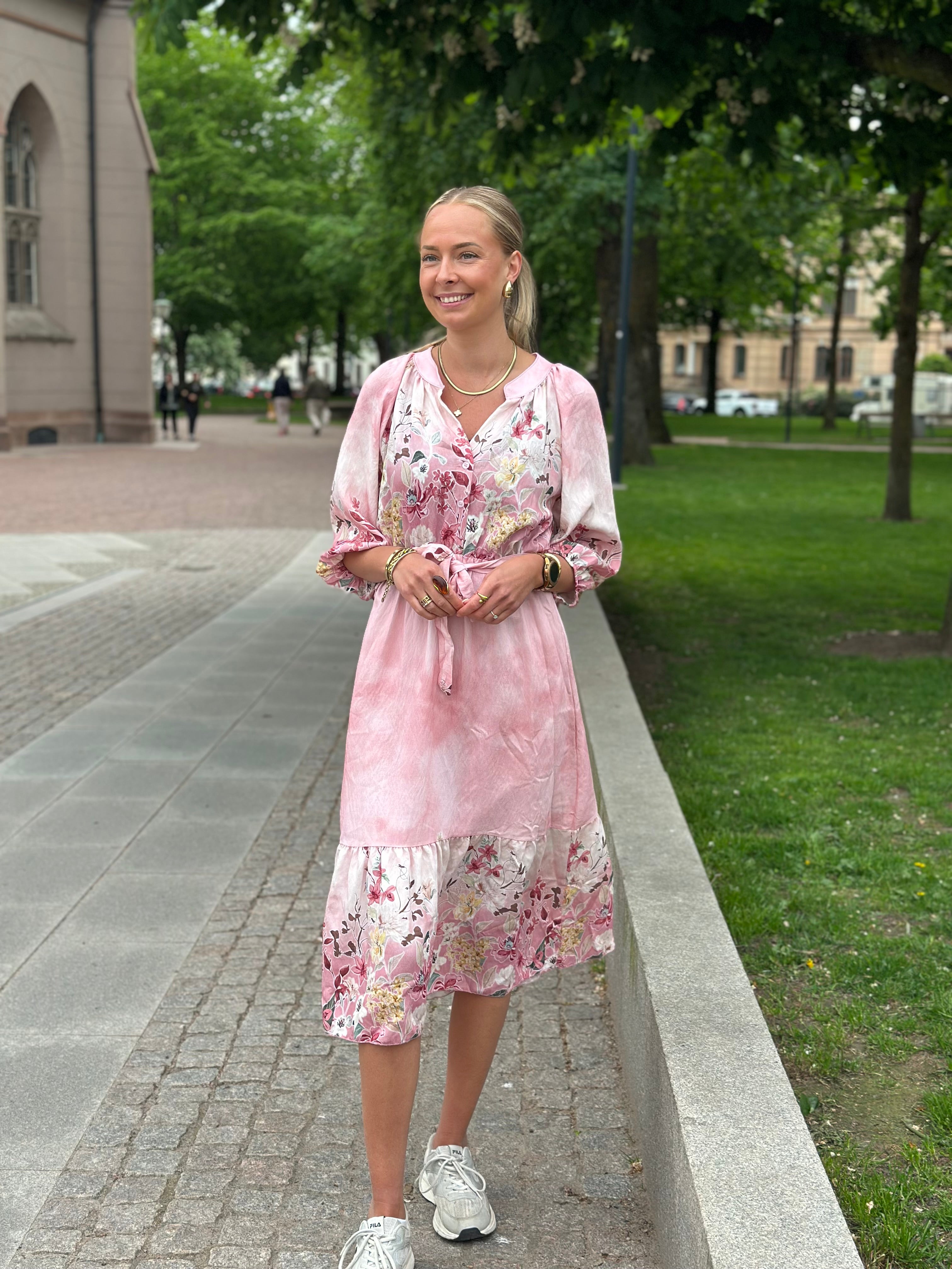 MOONDUST - BELLA FLOWER SPRING DRESS - 303 ROSE