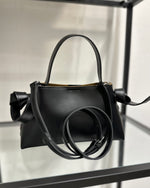 Ladda upp bild till gallerivisning, SELECTED FEMME - STELLA MINI LEATHER BAG - BLACK
