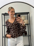 VEROMODA - ELISA L/SV-NECK BUTTON TOP - CHOCOLATE/SNOW WHITE