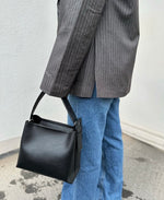 Ladda upp bild till gallerivisning, ONLY - NOELIA L/S PINST SLIT BLAZER - DARK GREY MELANGE
