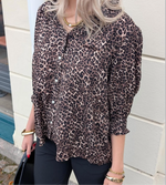 Ladda upp bild till gallerivisning, ONLY - RAYA 3/4 SHIRT - SILVER MINK/ANIMAL
