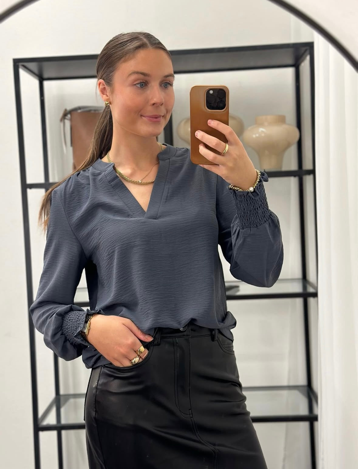 ONLY - METTE V-NECK LS SMOCK TOP - OMBRE BLUE