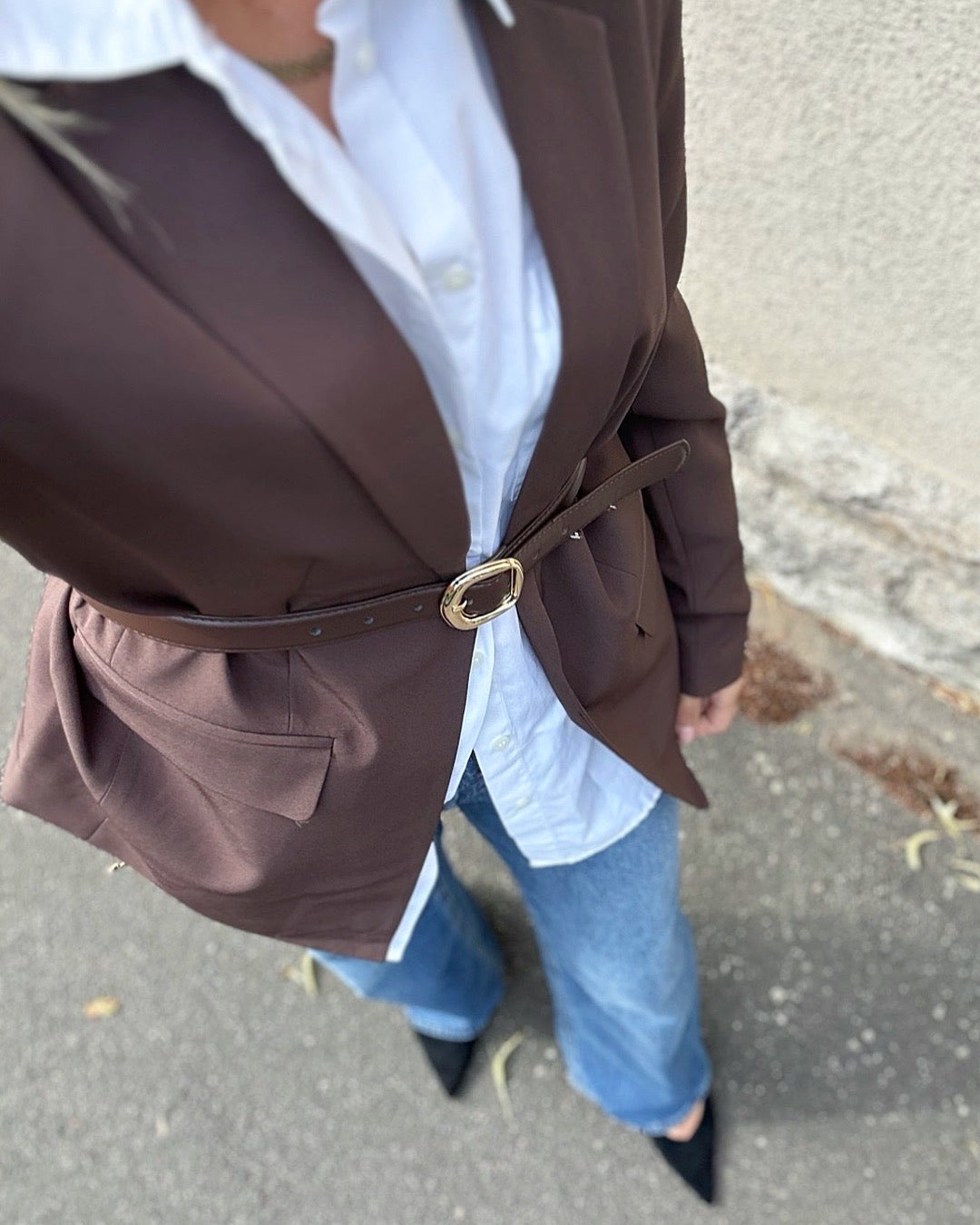 PIECES - BOZZY LOSE BLAZER - HOT FUDGE