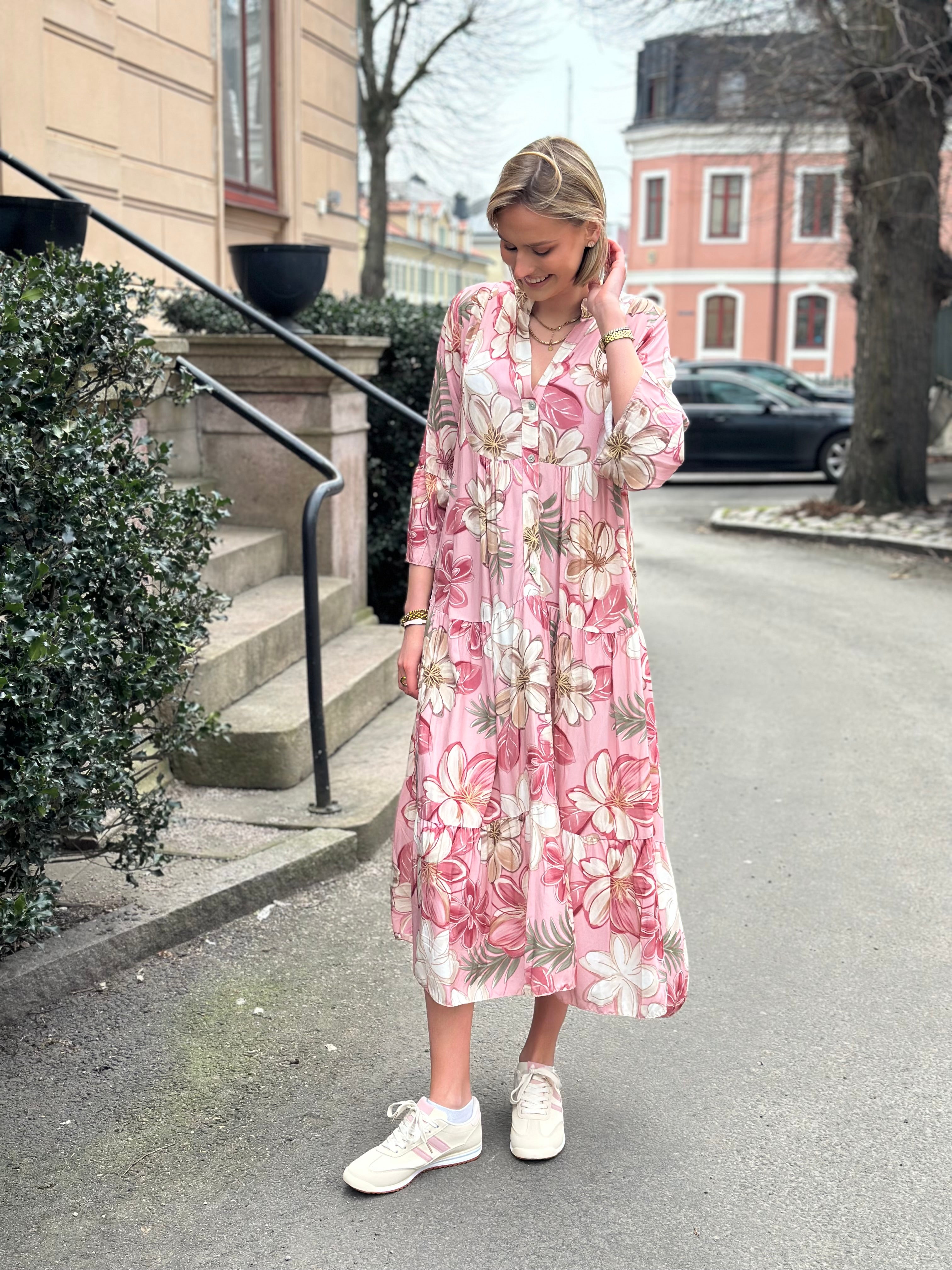 JÖRLEVIK - ZASSI DRESS - PINK