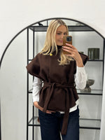 Ladda upp bild till gallerivisning, COSY HOUSE - VÄST - BRUN
