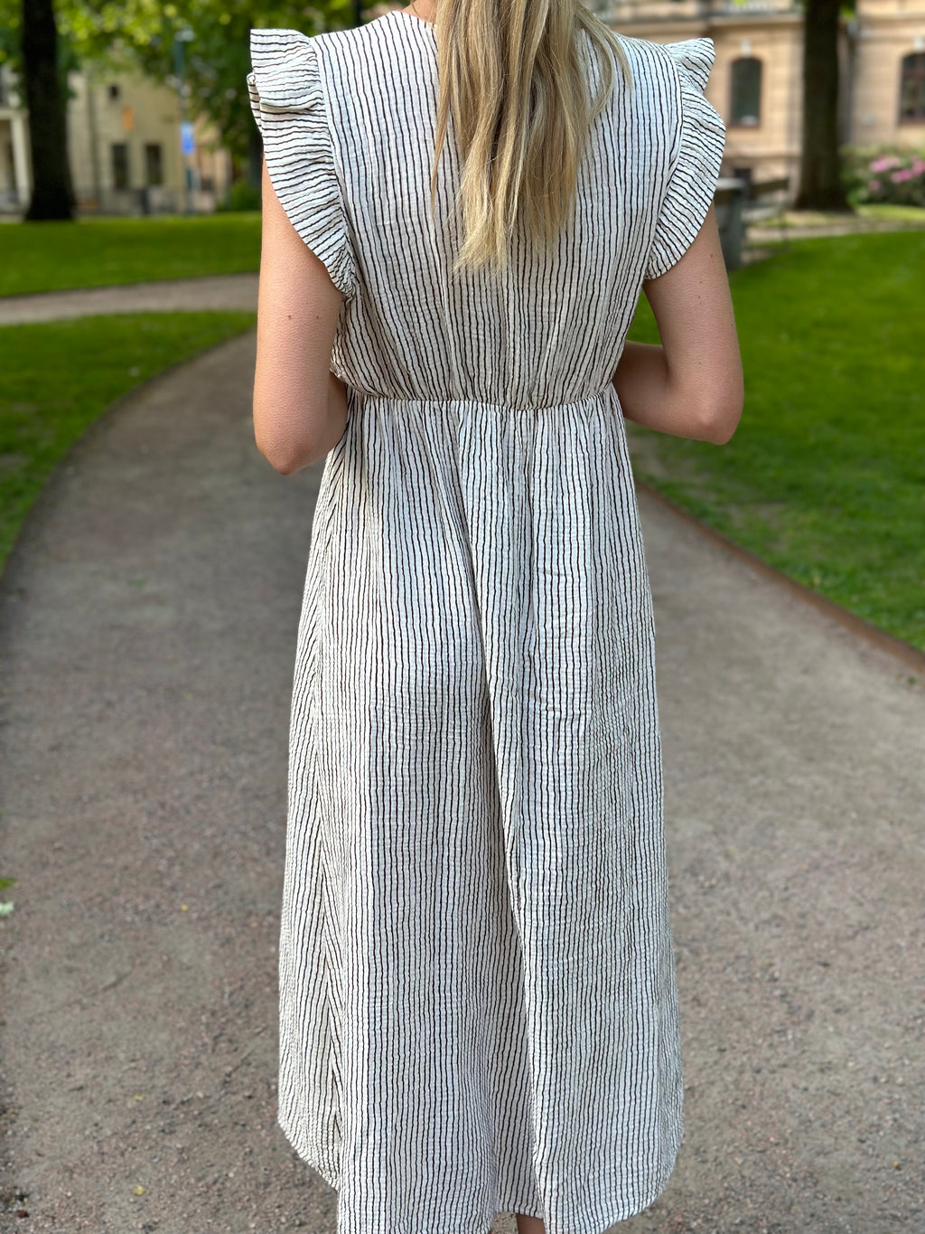 JÖRLEVIK - STRIPE DRESS - BEIGE