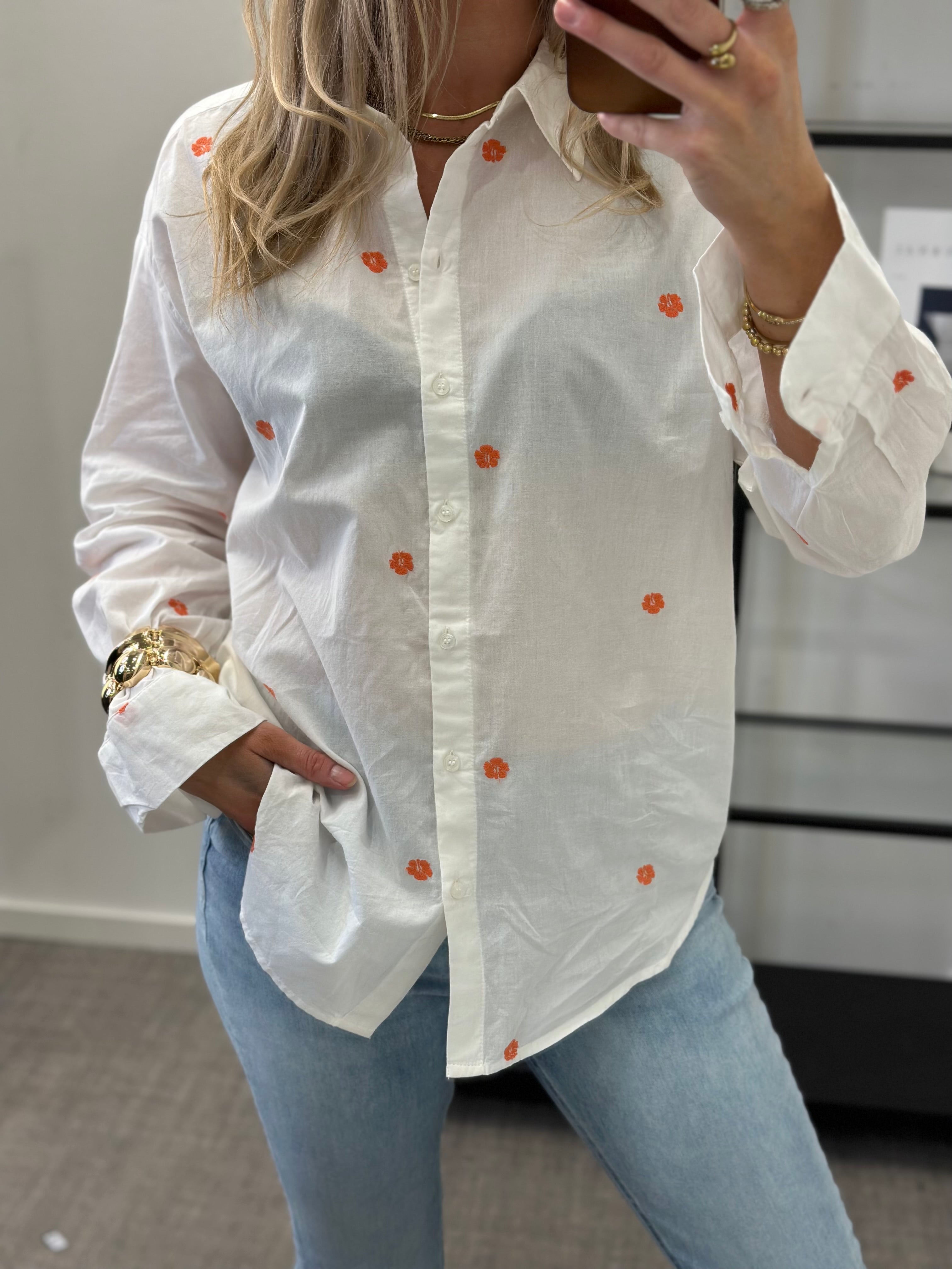 VEROMODA - DONA LS SHIRT - SNOW WHITE/EMB HIBISC