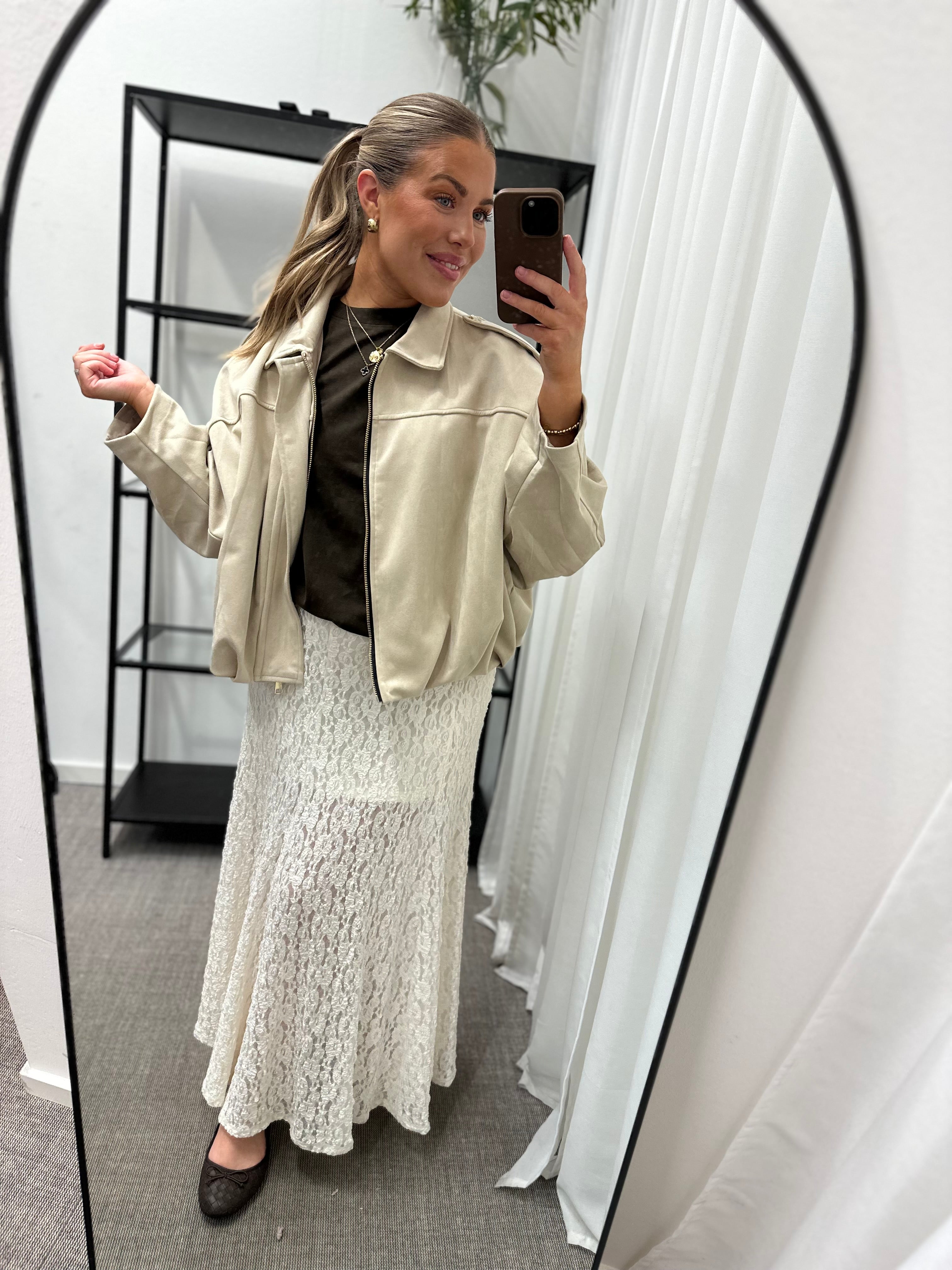 JDY - GALLAS LONG LACE SKIRT - PRISTINE