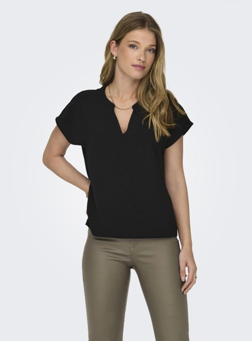 JDY - LION S/S TOP - BLACK