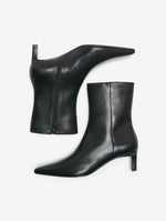 Ladda upp bild till gallerivisning, ONLY - BRIXTON-2 SHORT BOOT - BLACK

