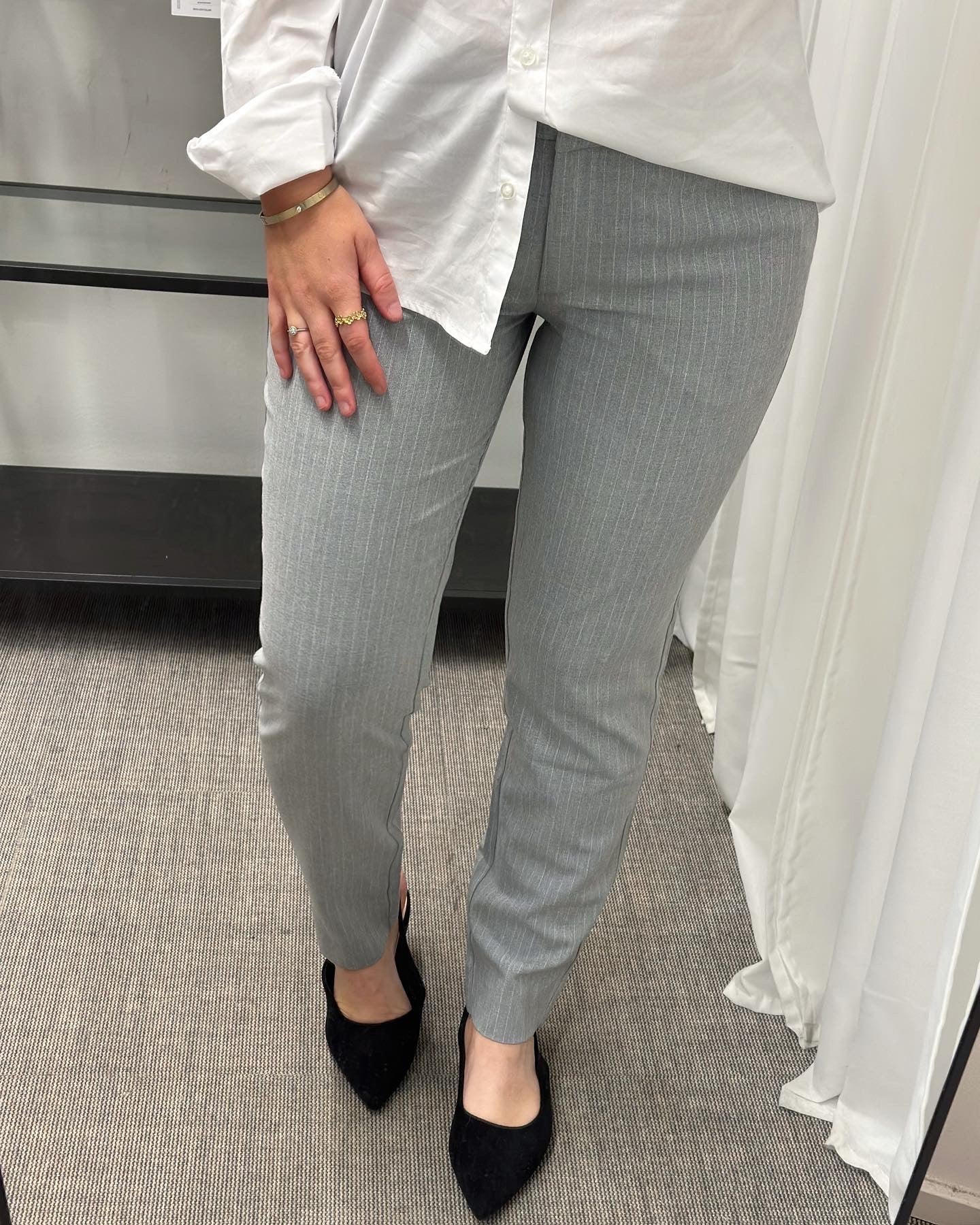 FIVE UNITS - KYLIE FV - LIGHT GREY PINSTRIPE