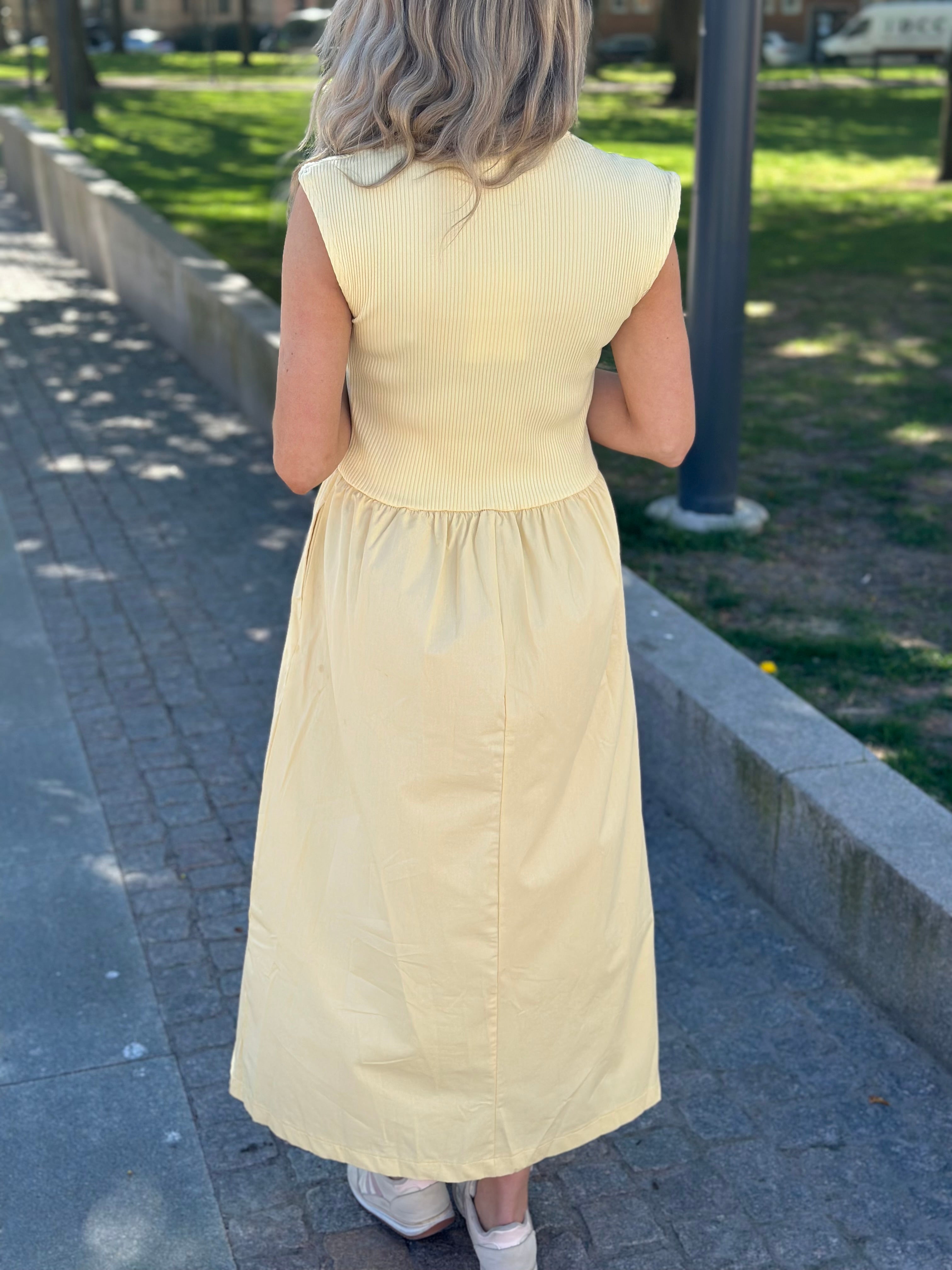 SOAKED - SIMONE PHOEBE DRESS 30407490 - YELLOW