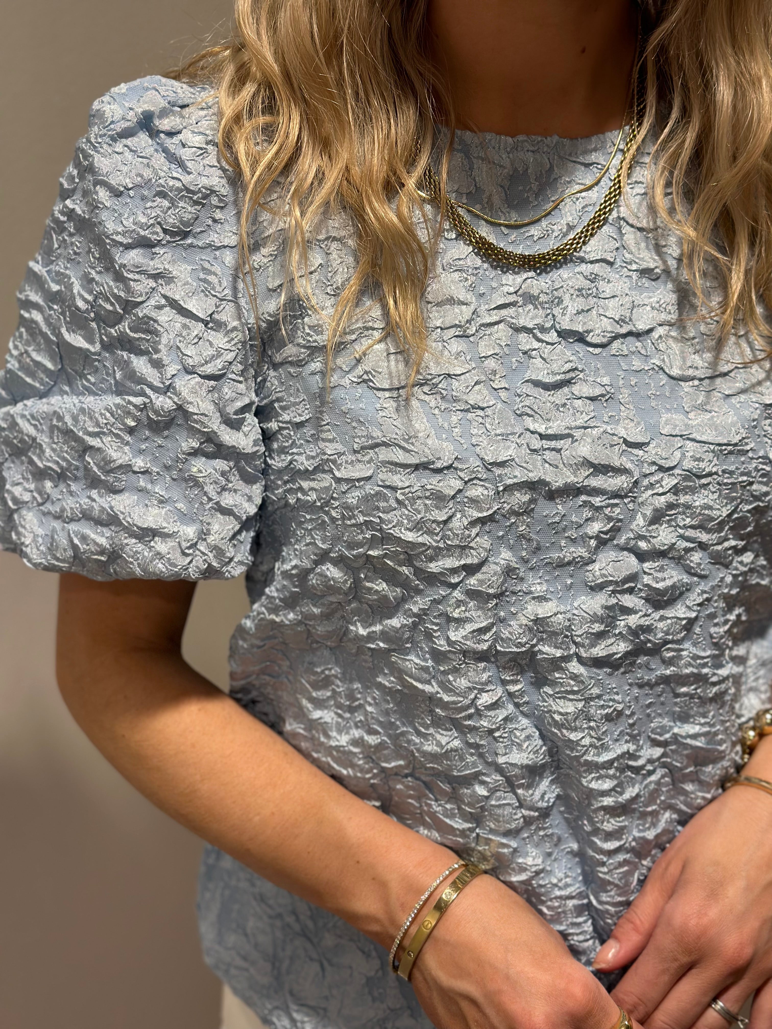 PIECES - GRETCHEN SS TOP - CASHMERE BLUE