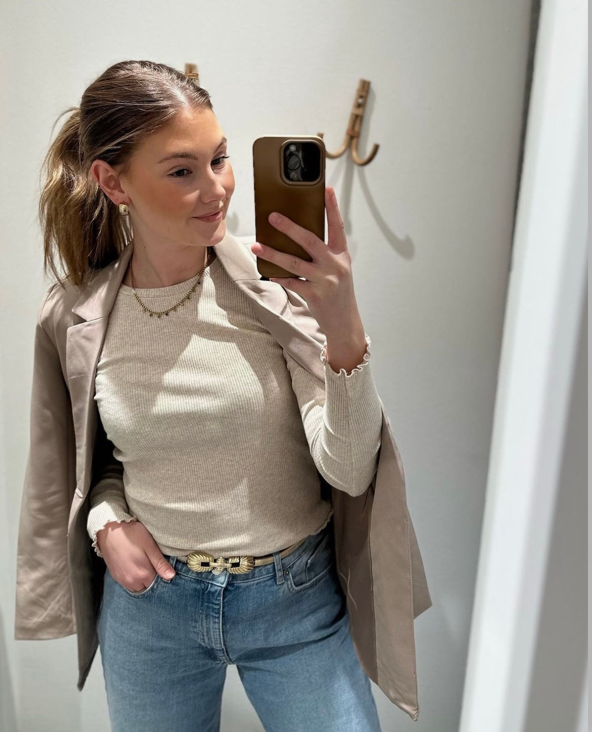 SELECTED FEMME - ANNA LS CREW NECK TEE - OATMEAL