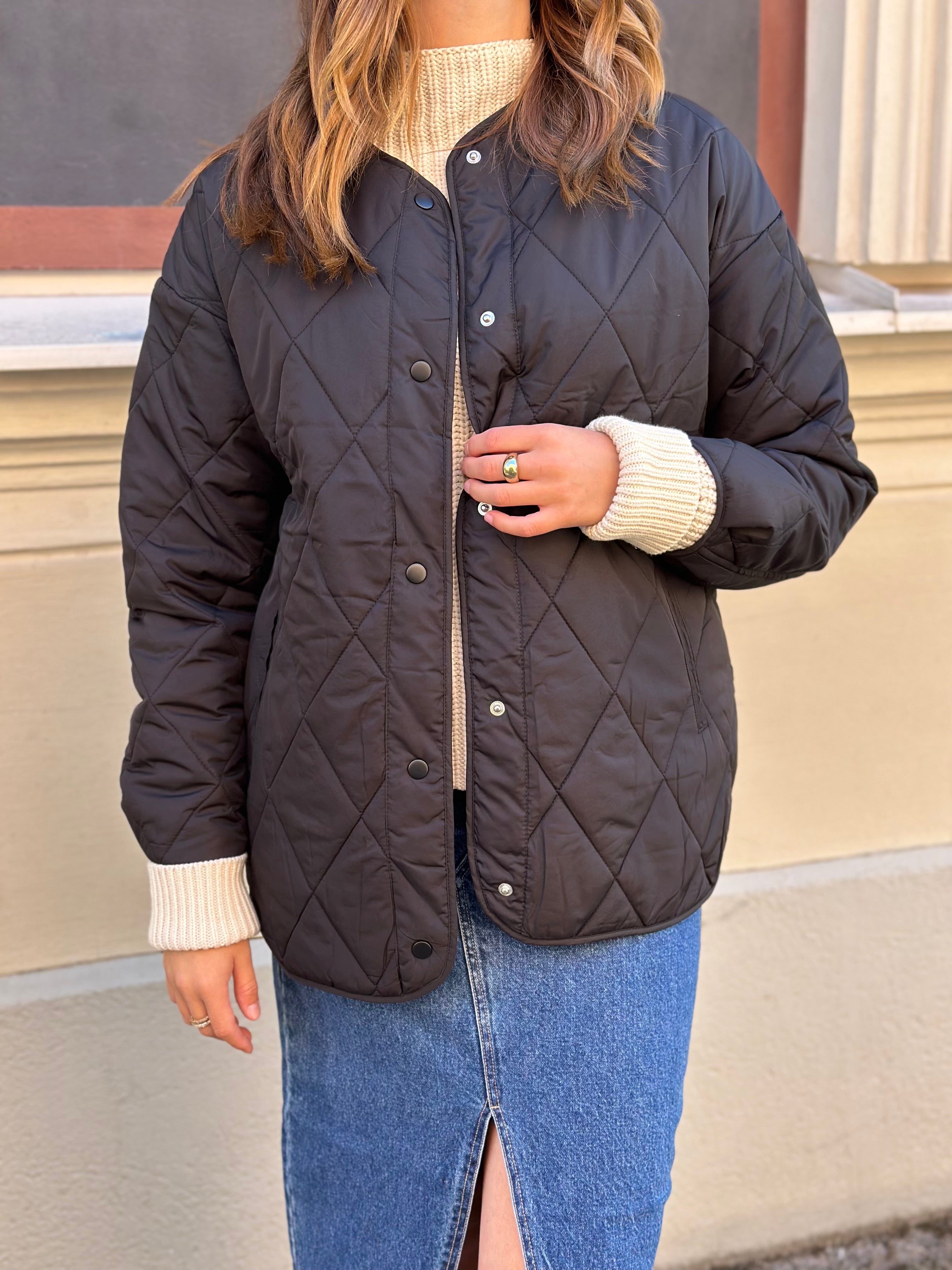 PIECES - STELLA QUILTED JACKET - BLACK