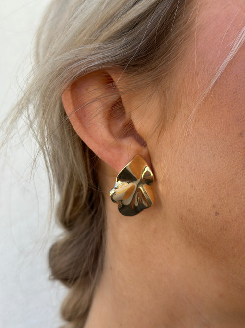 BOW19DETAILS - LIP EARRINGS SMALL - GOLD