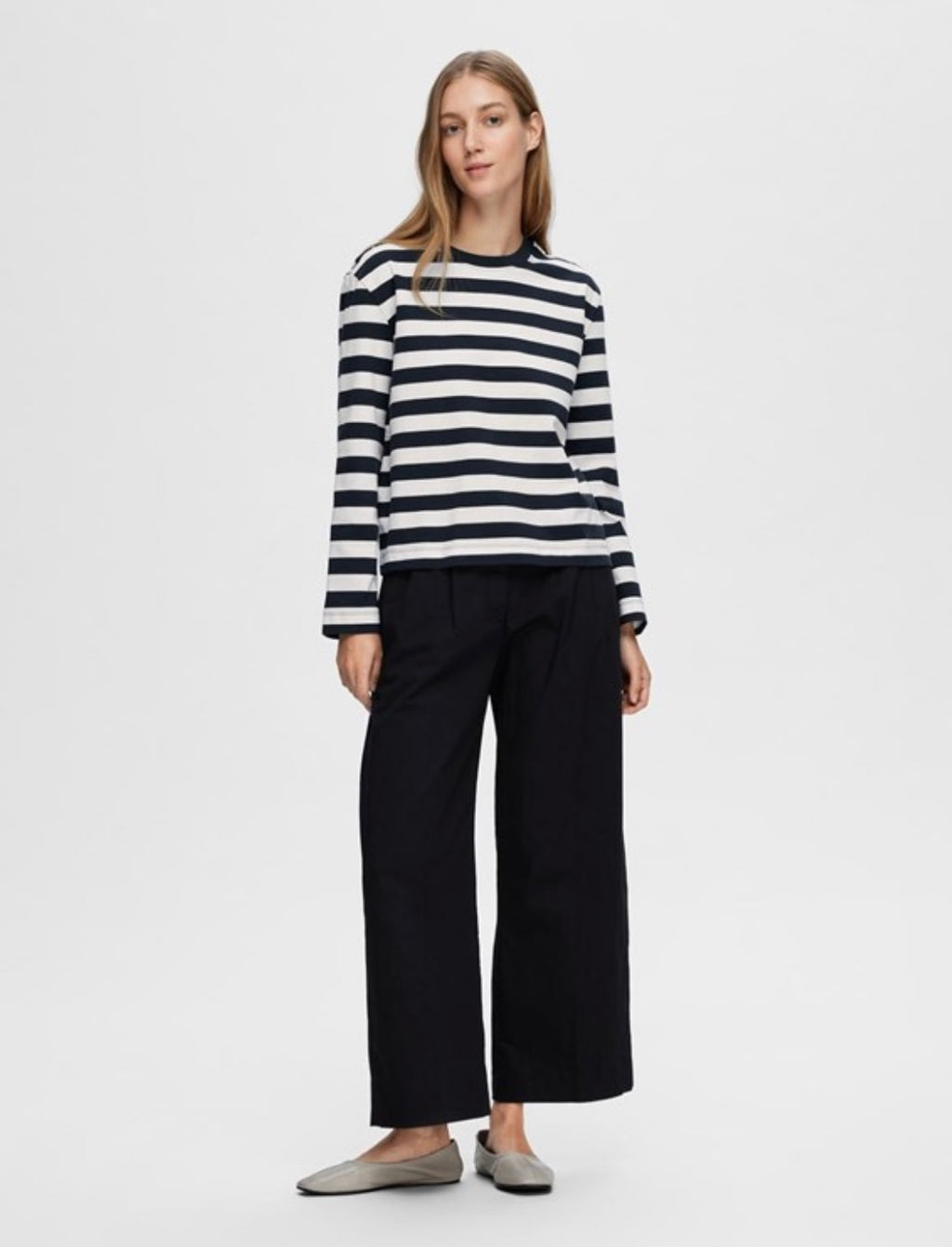 SELECTED FEMME - ESSENTIAL LS STRIPED BOXY TEE - DARK SAPPHIRE/BRIGHT WHITE