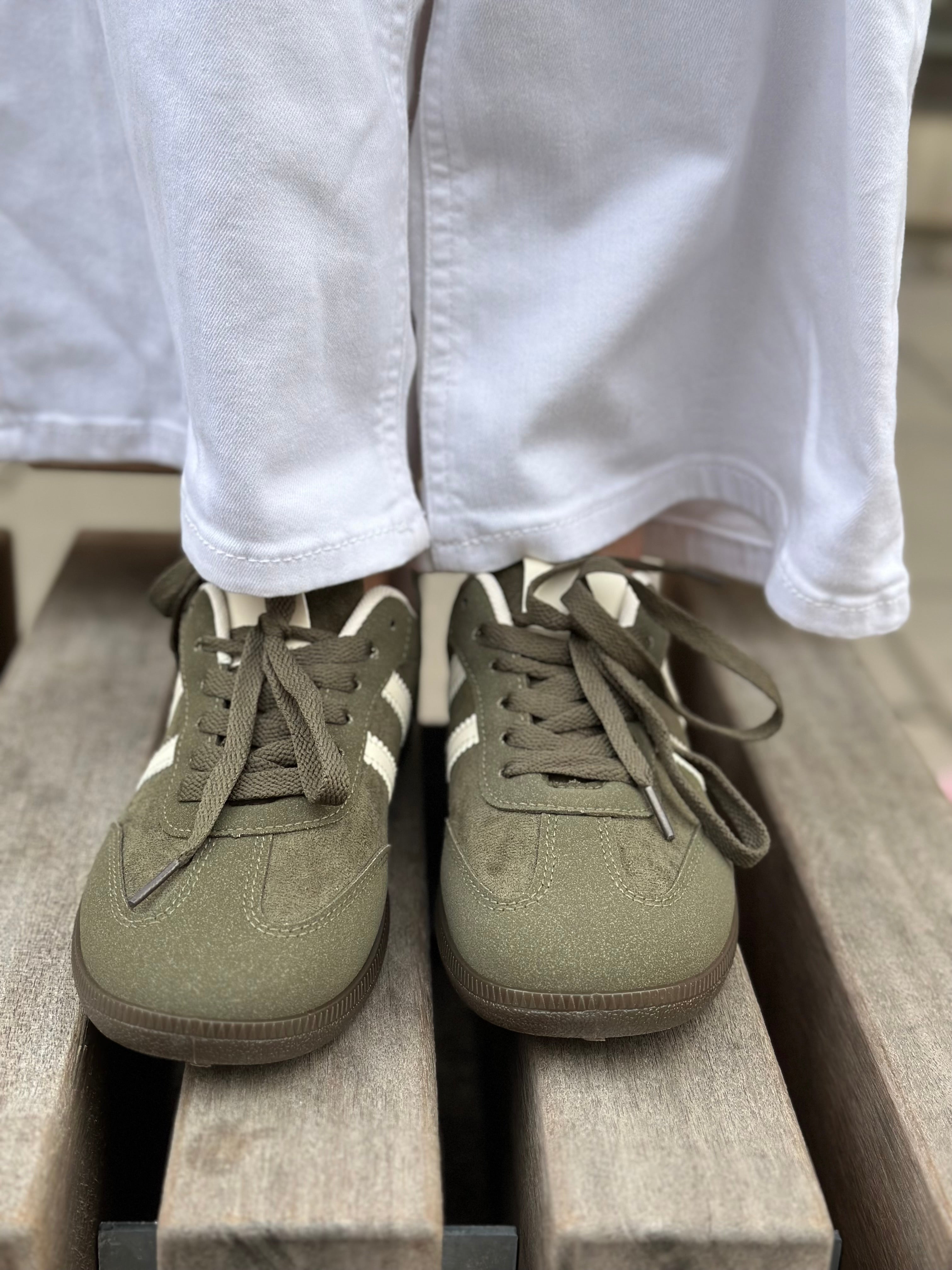 MARTA - SNEAKERS A-108 - GREEN