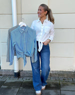 Ladda upp bild till gallerivisning, ONLY - LECEY LS KNOT SHIRT - CLOUD DANCER
