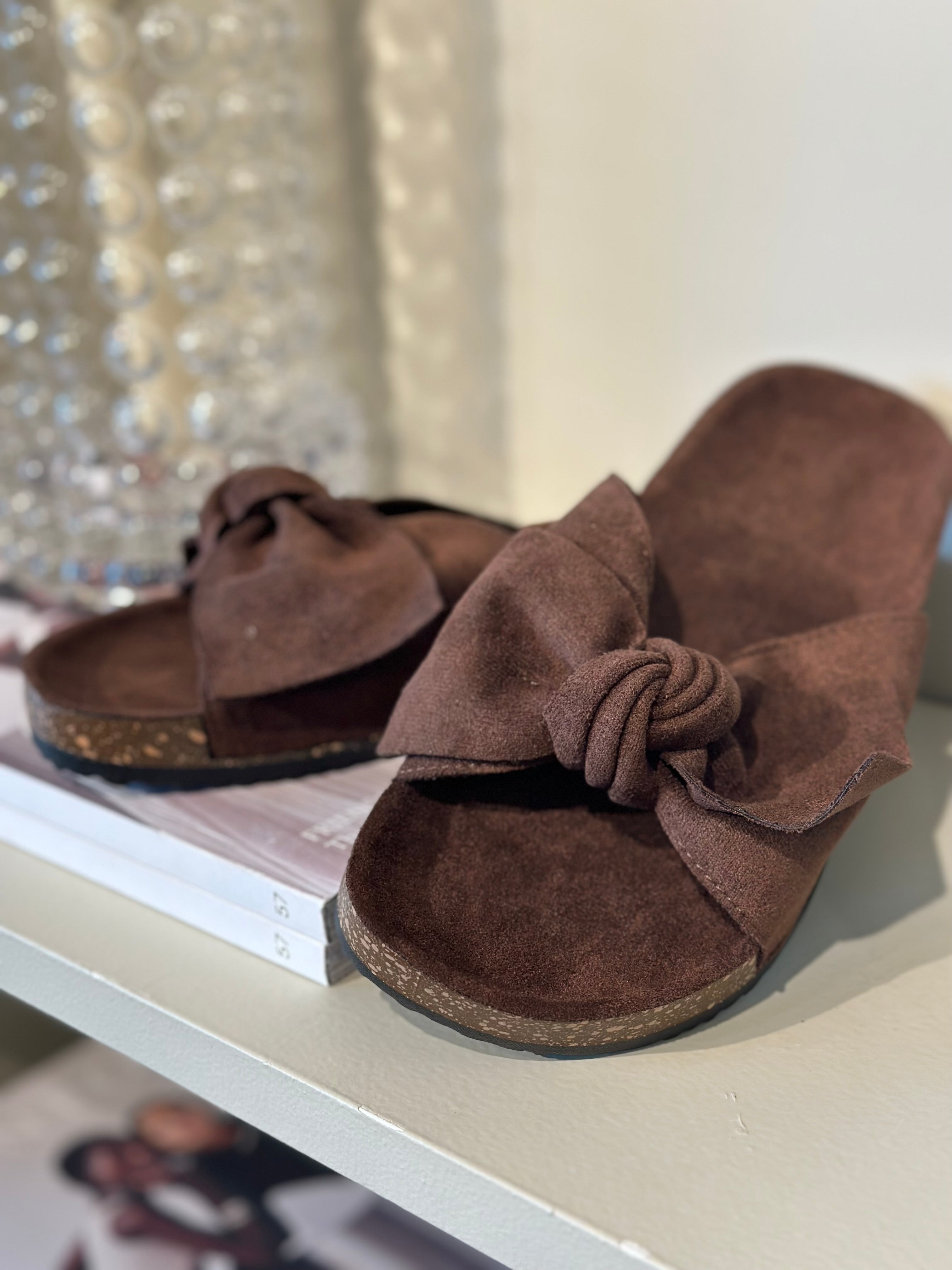 MARTA - SALMA LADIES SHOES DM651 - DARK BROWN