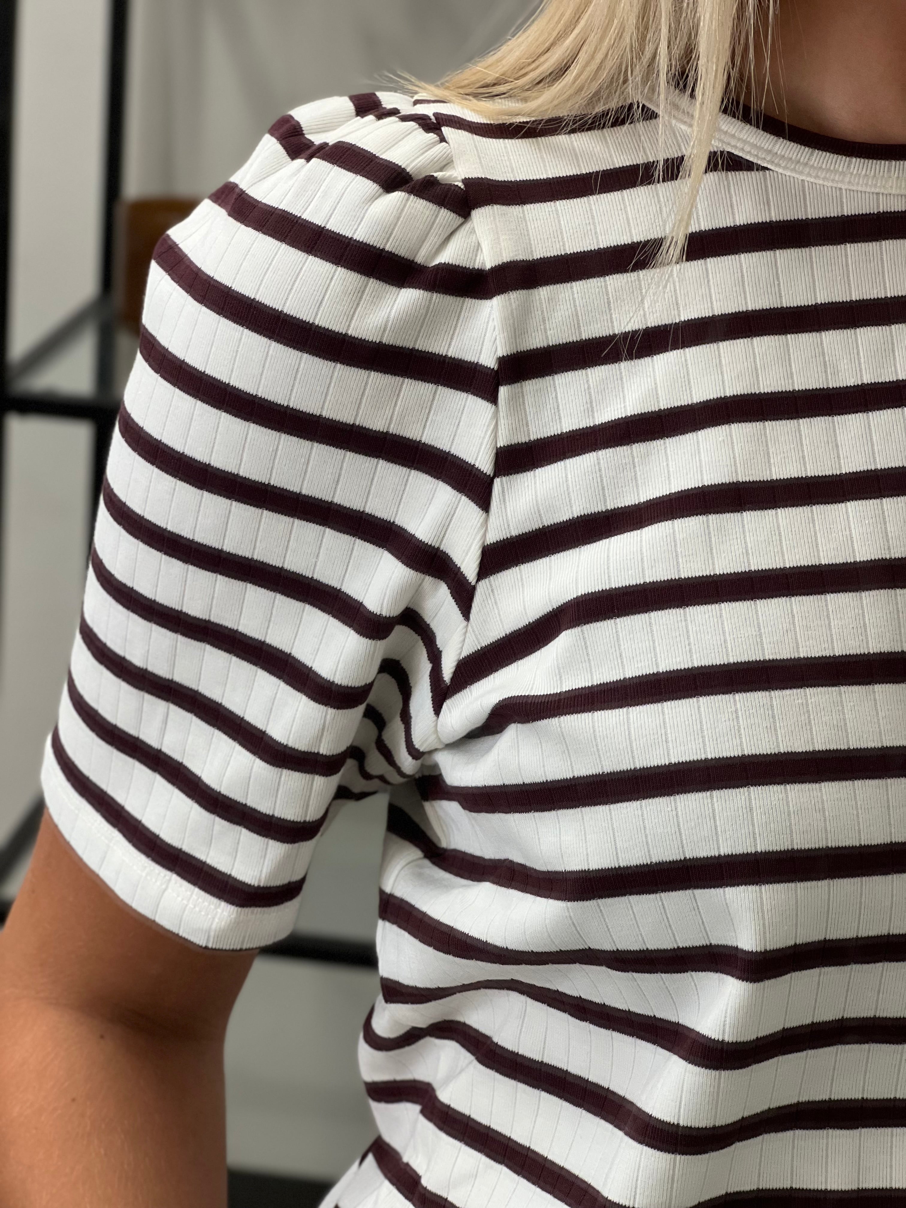 LEVETÉ ROOM - NEDDIE TOP - PLUM/BROWN/WHITE