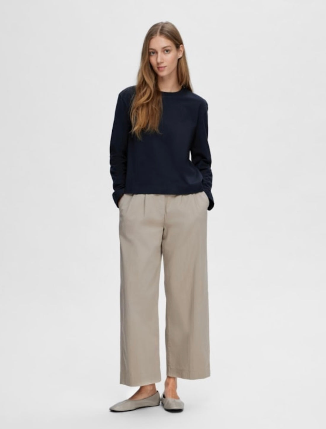 SELECTED FEMME - ESSENTIAL LS BOXY TEE - DARK SAPPHIRE