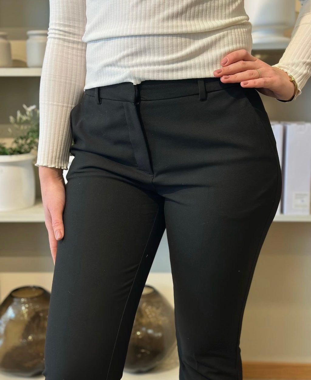 FIVE UNITS - CLARA - BLACK GLOW