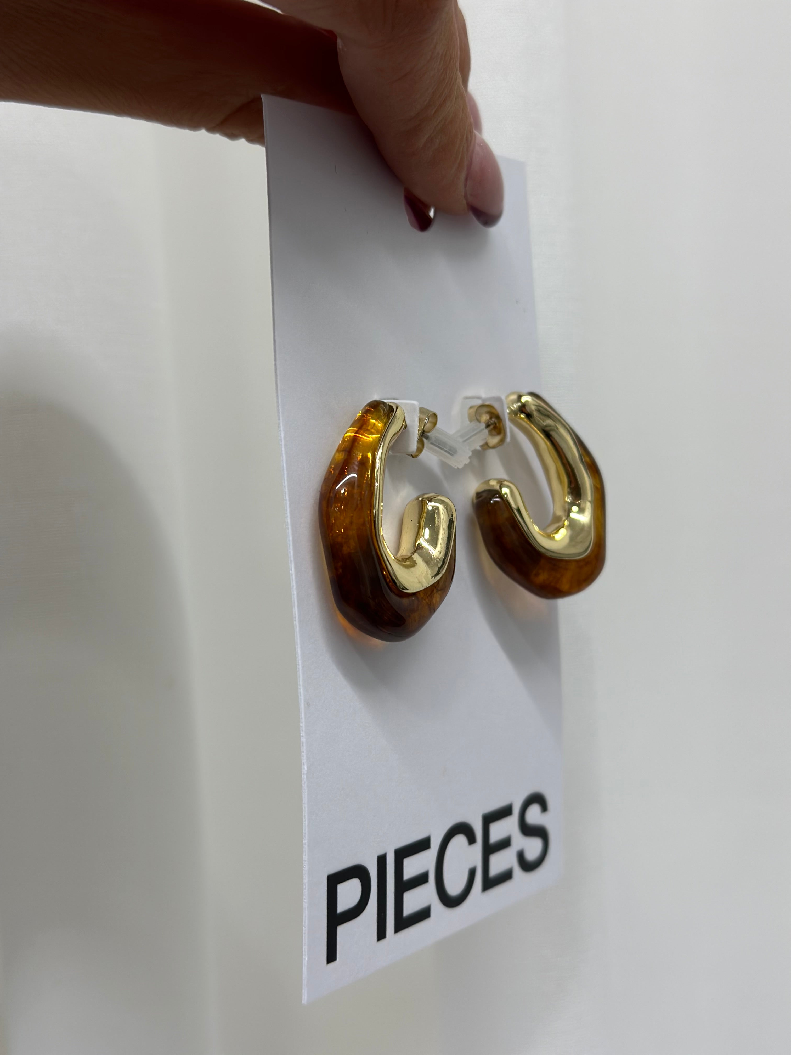 PIECES - REILA D EARRINGS BUNDLE - BROWN STONE