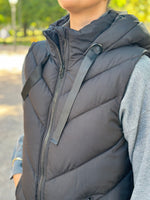 Ladda upp bild till gallerivisning, JDY - SKYLAR LIFE HOOD WAISTCOAT - BLACK
