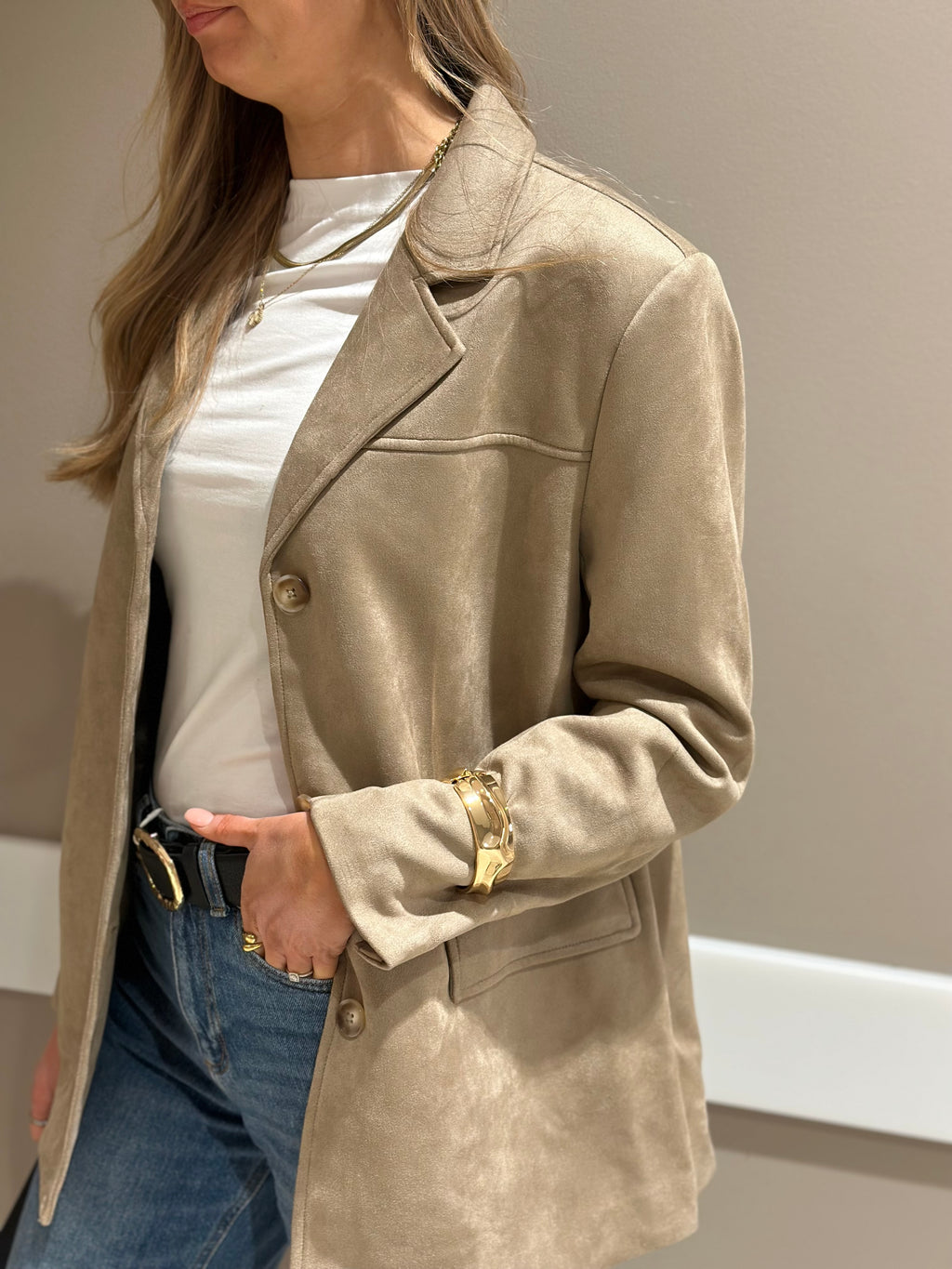 VEROMODA - HAZEL LS FAUX SUEDE BLAZER - SILVER MINK