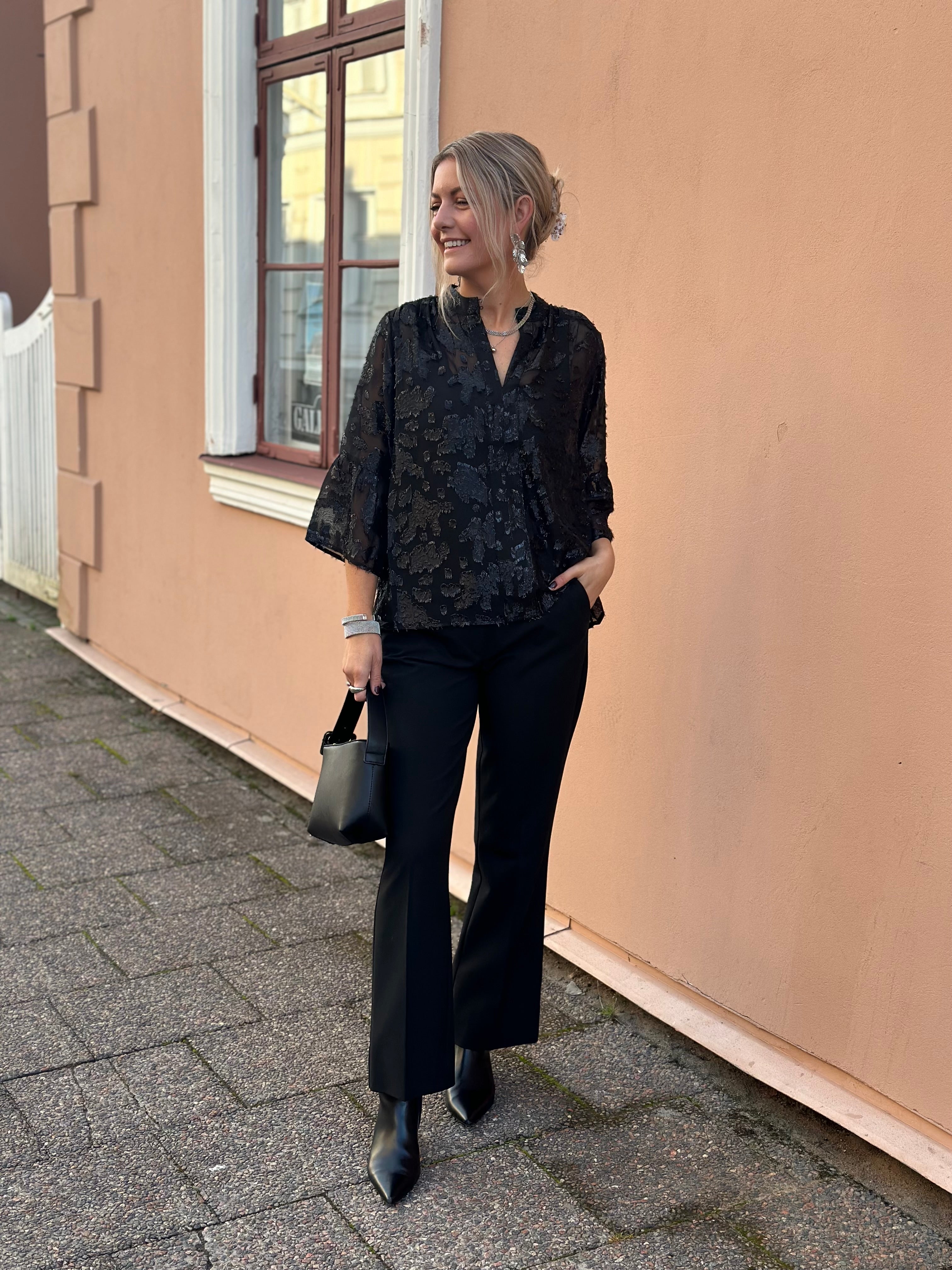 LEVETÉ ROOM - ORION - L999C BLACK