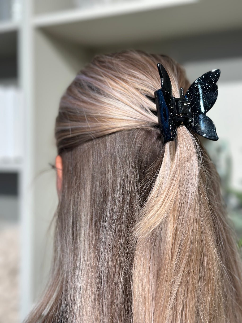 STELLA DETAILS - HÅRKLÄMMA ALVA - SVART GLITTER