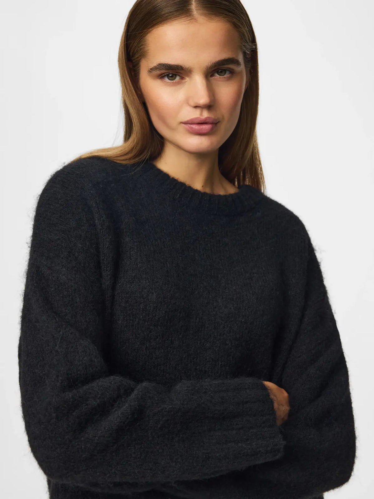 PIECES - TINA L/S O-NECK KNIT - BLACK