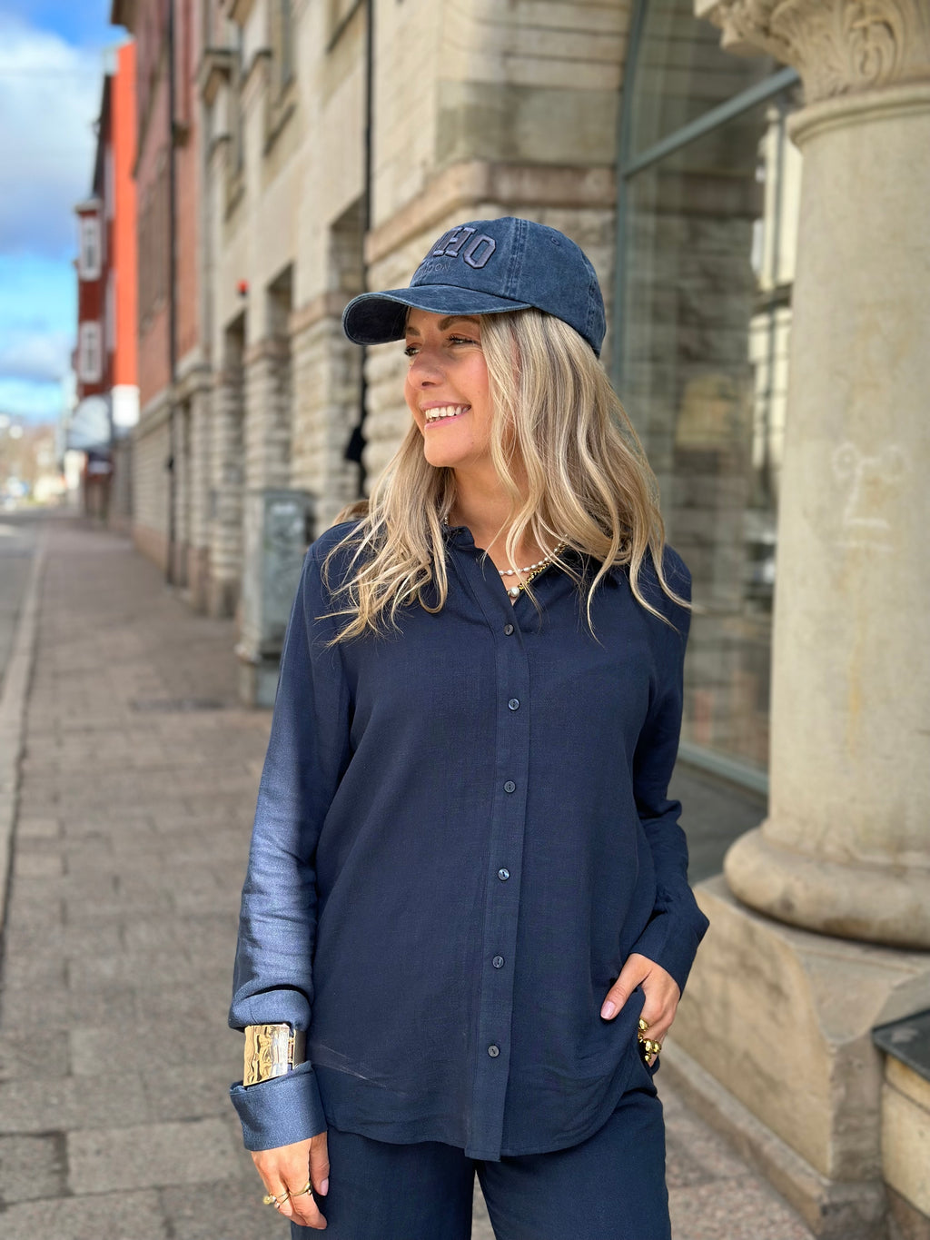 SELECTED FEMME - VIVA LS SUN SHIRT - DARK SAPPHIRE