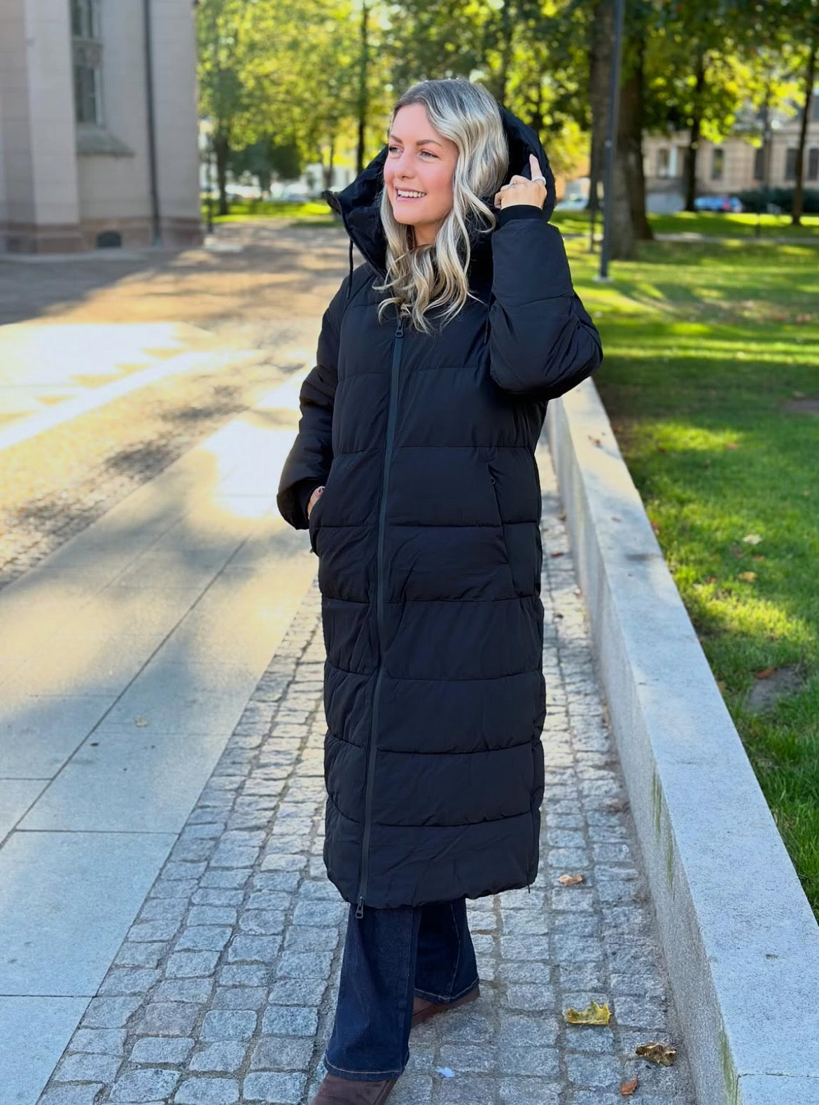 VEROMODA - LAURIE LONG COAT - BLACK
