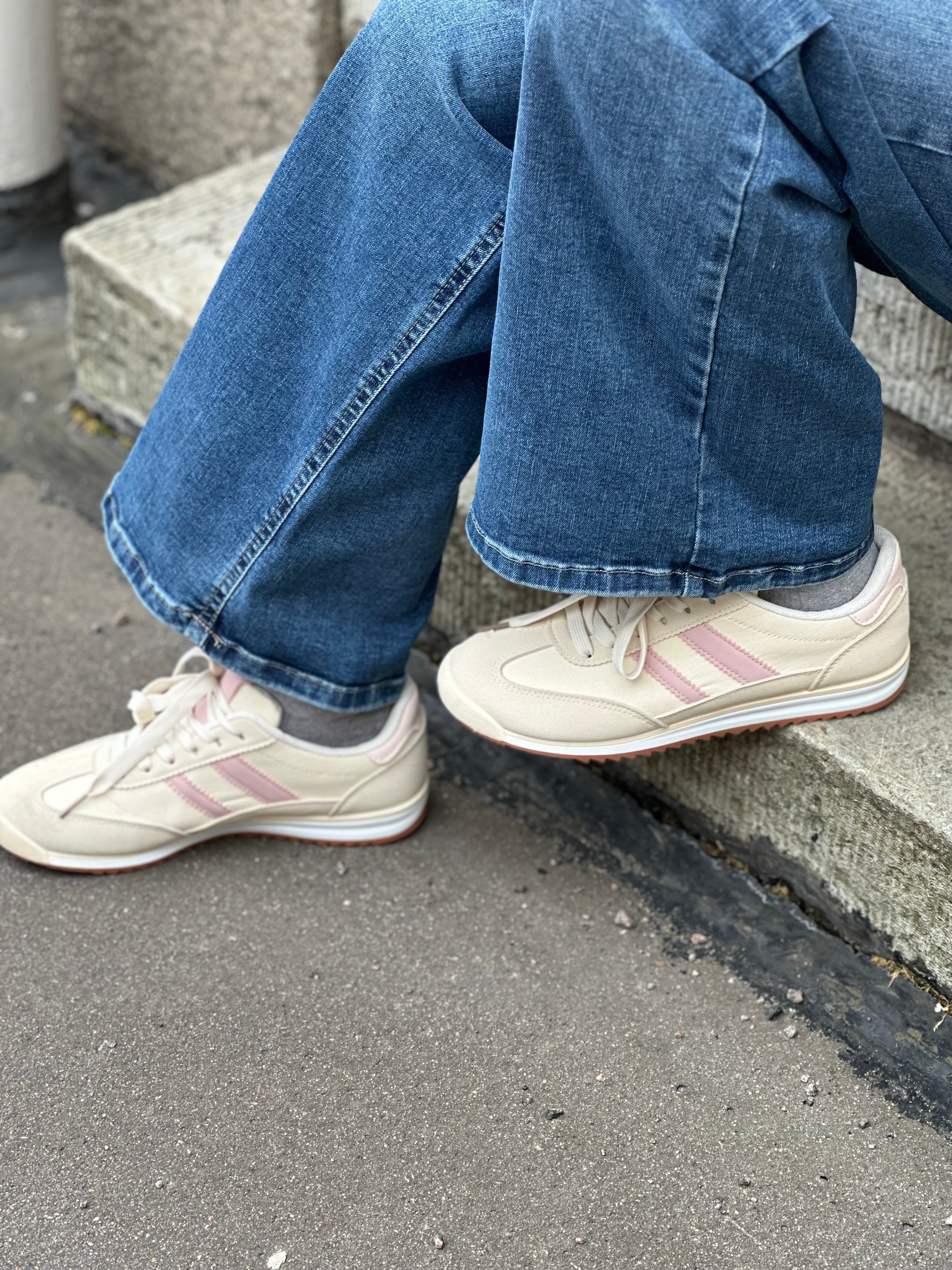 MARTA - SNEACKERS A-130 - BEIGE