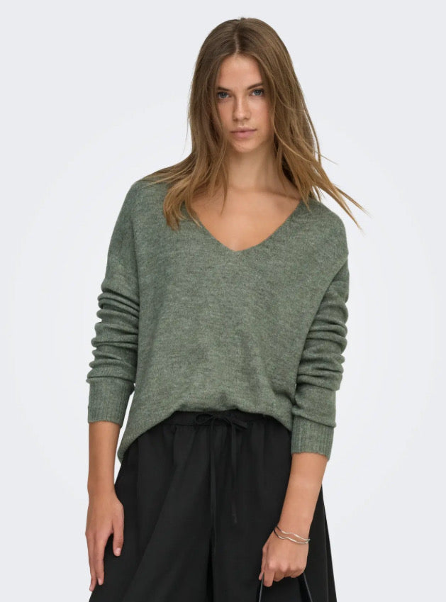 JDY - ELANORA L/S V-NECK PULLOVER - KALAMATA