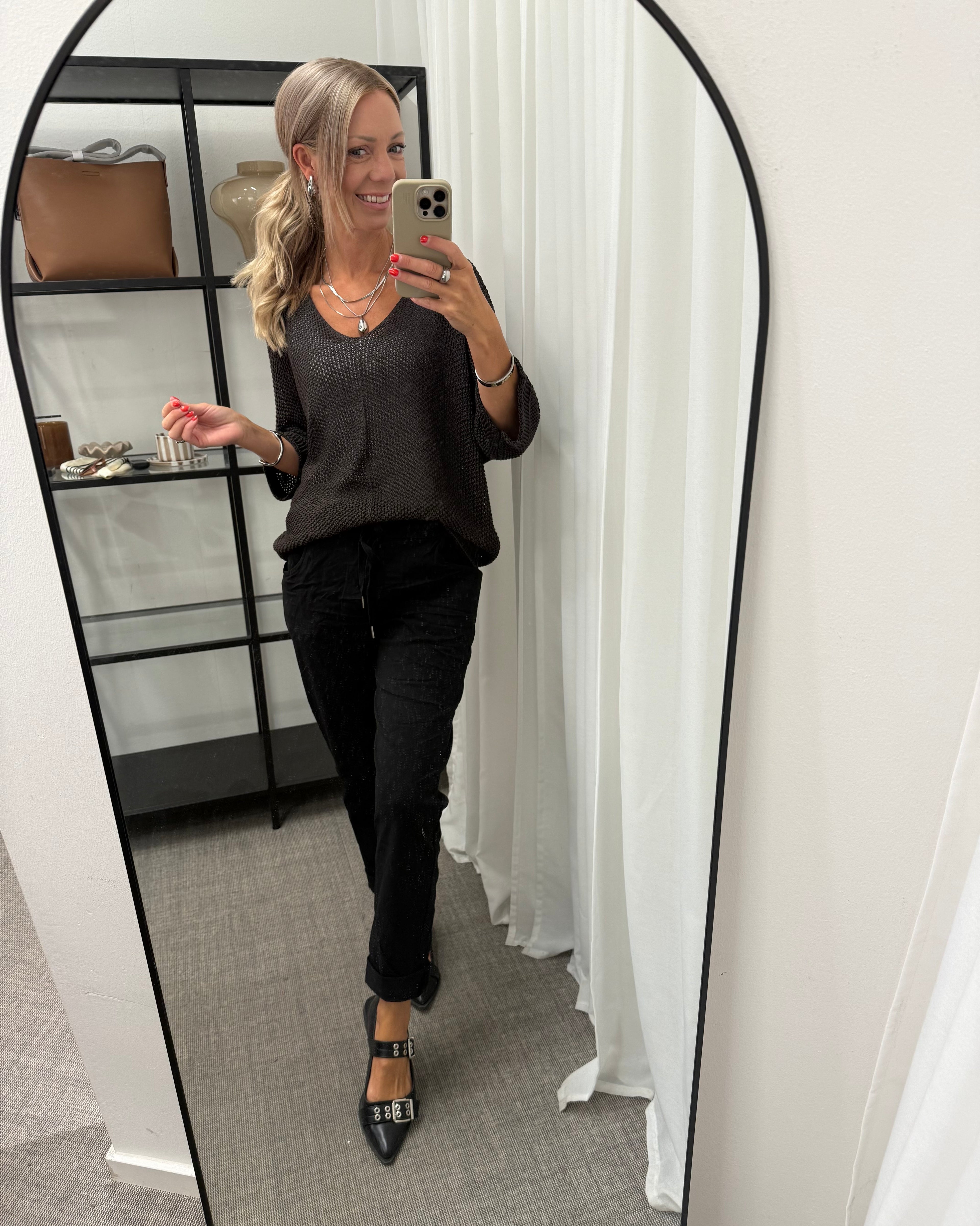 MARTA - STICKAD TRÖJA 7010 - BROWN