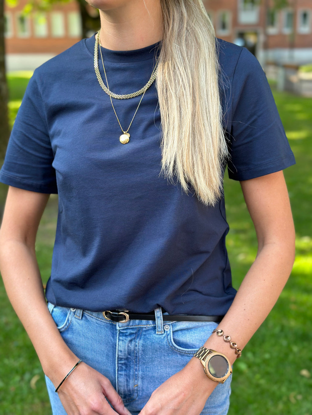 PIECES - RIA SS SOLID TEE - SKY CAPTAIN