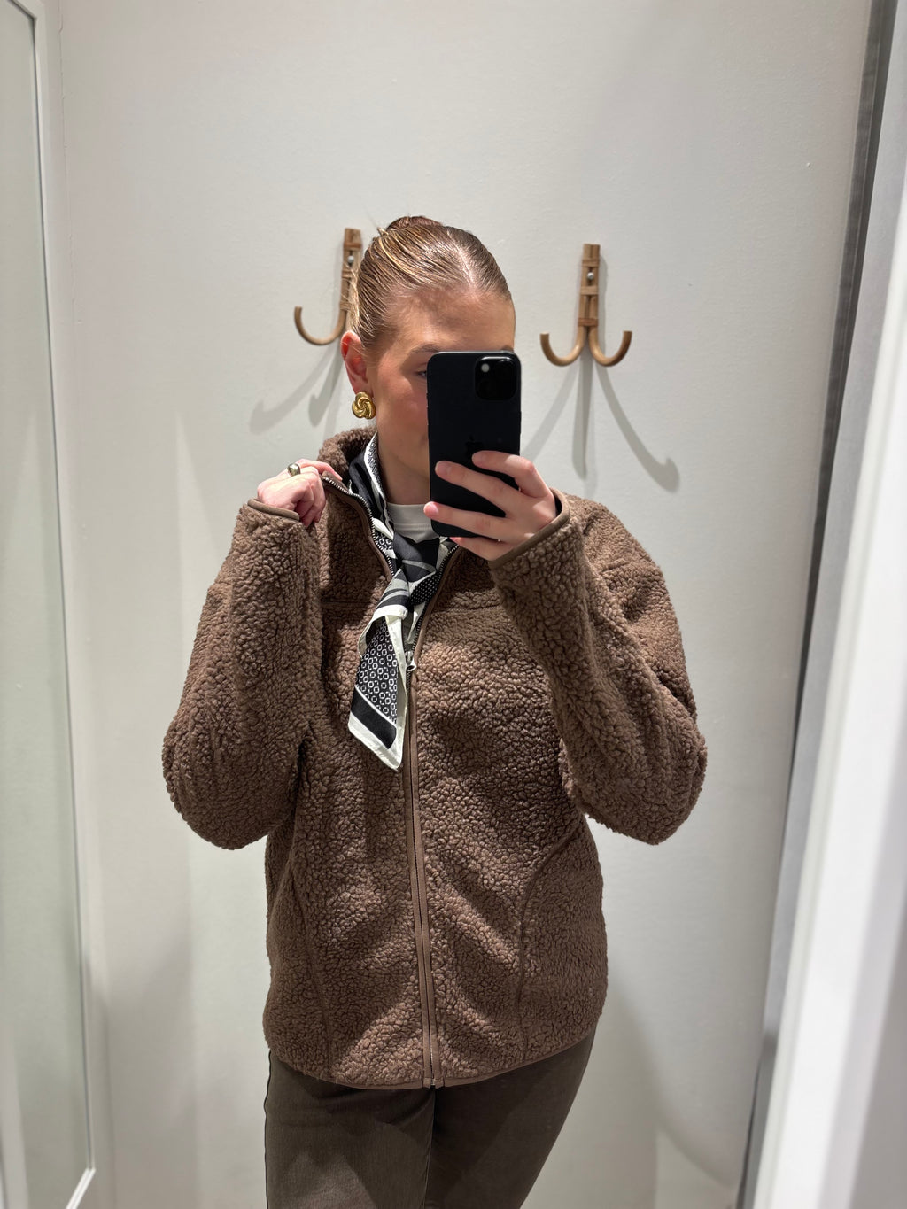 PIECES - SADIA TEDDY JACKET - COFFEE QUARTZ