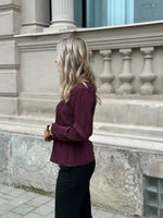 Ladda upp bild till gallerivisning, ONLY - PERY L/S TOP BOAT NECK - WINETAISTING
