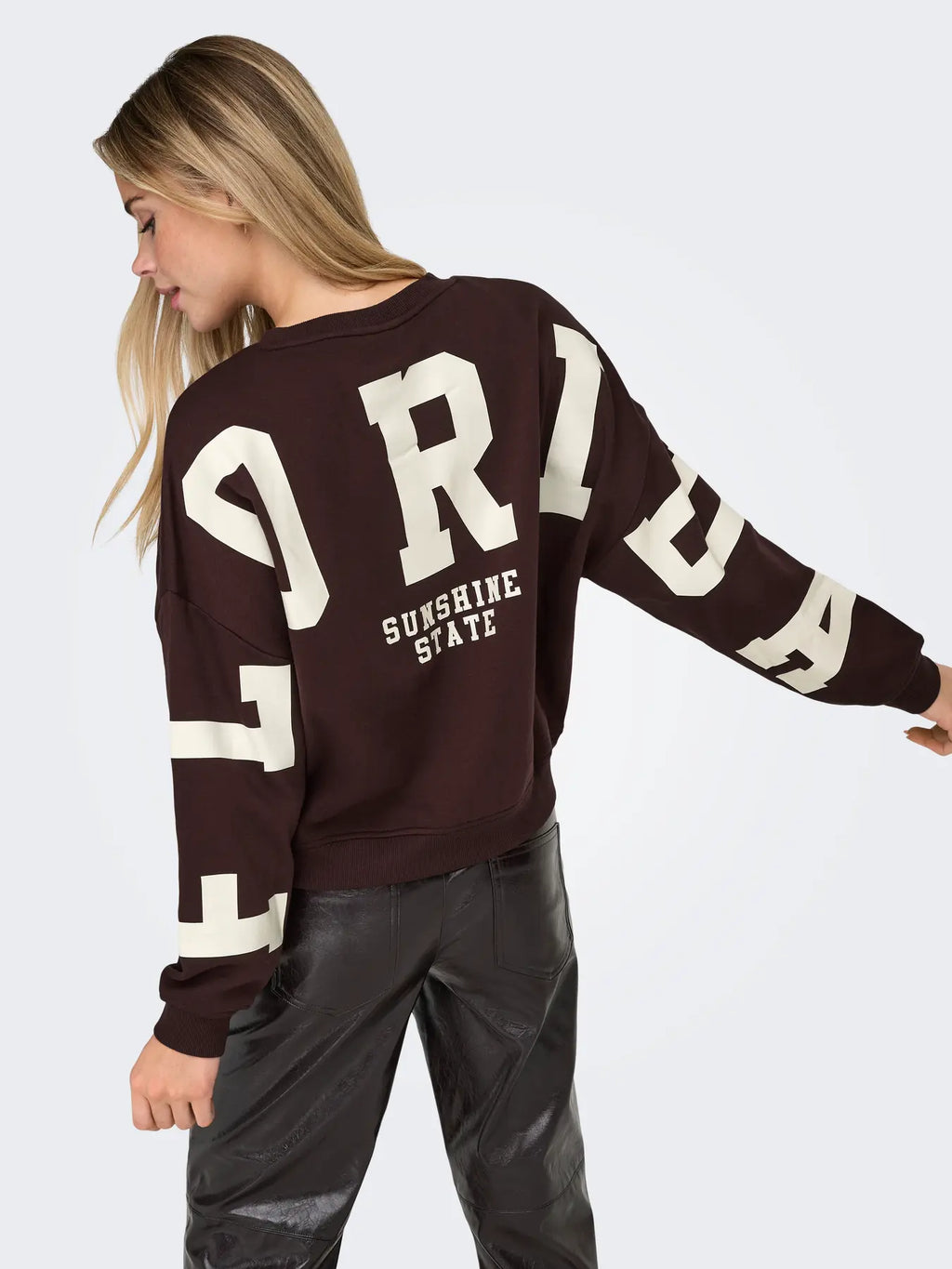 ONLY - SWEAT L/S BACK/SLEEVE PRINT - VINEYARD WINE