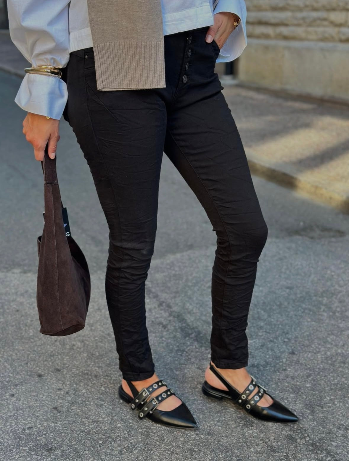COSY HOUSE - L751# - BLACK