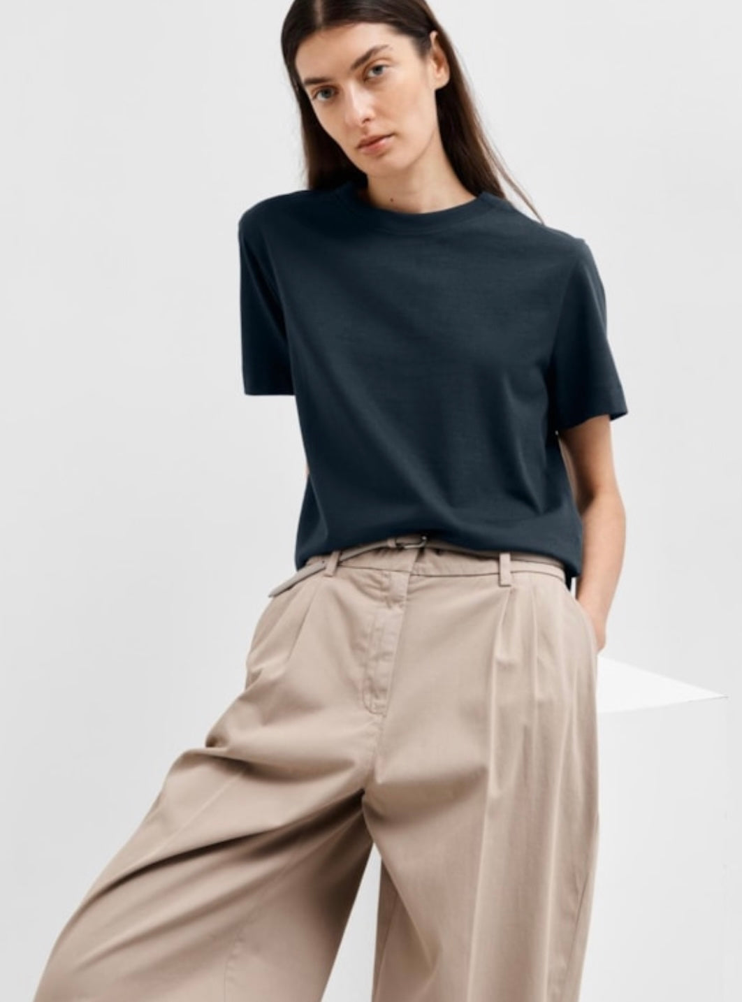 SELECTED FEMME - ESSENTIAL SS BOXY TEE - DARK SAPPHIRE