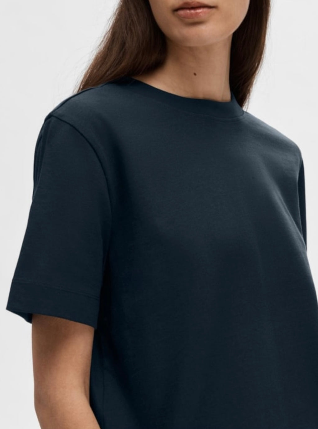 SELECTED FEMME - ESSENTIAL SS BOXY TEE - DARK SAPPHIRE