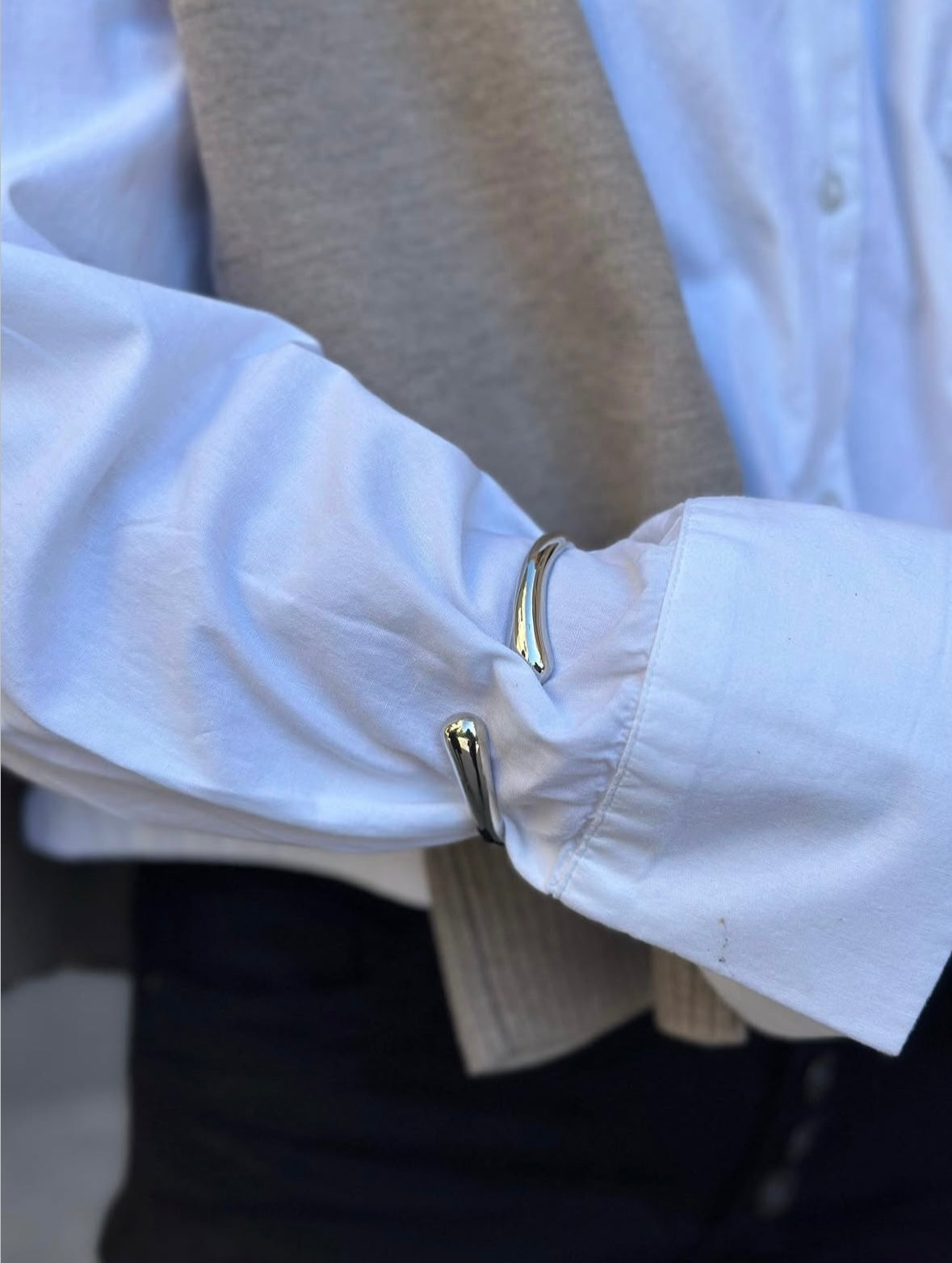 BOW19DETAILS - TWIN DROP BRACELET- SILVER